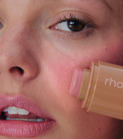 Rhode Pocket Cream Blush|Shade piggy